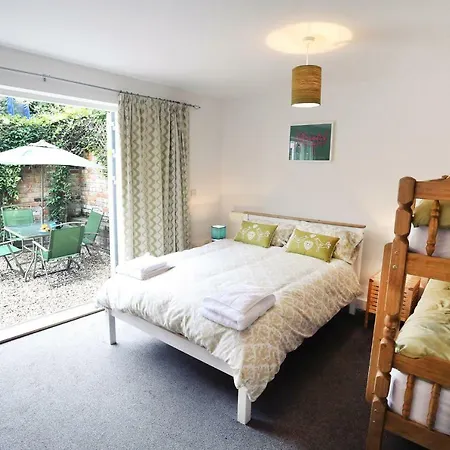 Southville Guest House-3